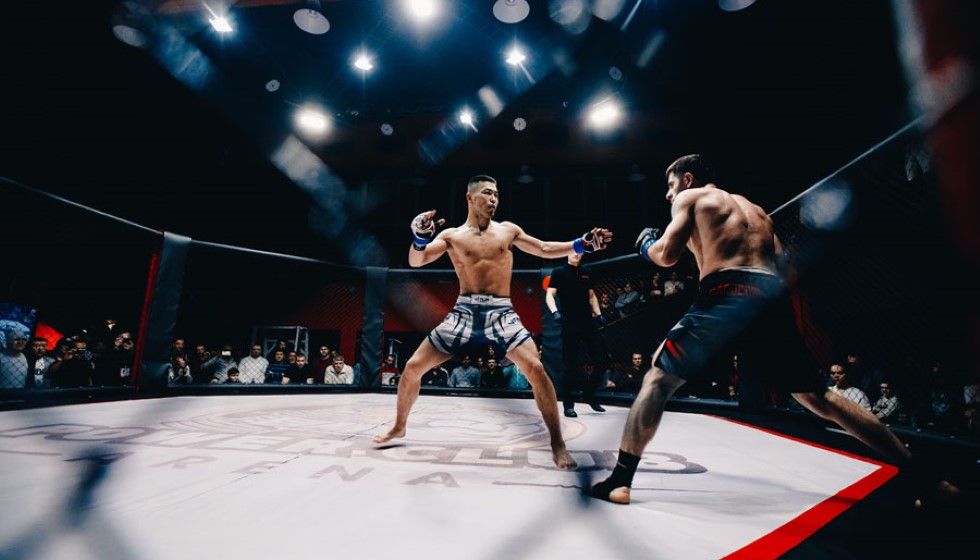 Yan Dominates Figueiredo in Macao Thriller